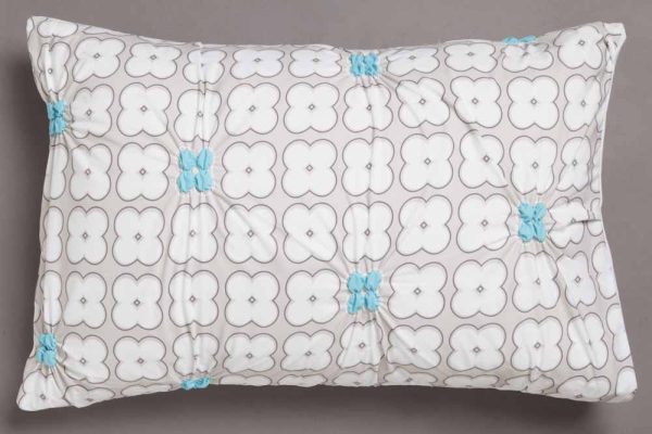 Suki Linen Pillowcase Pair by Logan & Mason Platinum Online